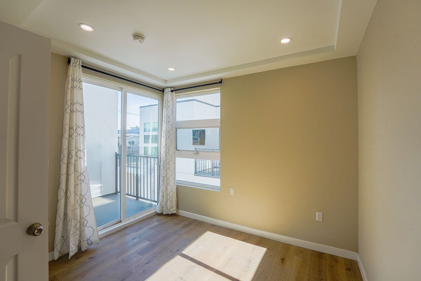 North Hills Apartment: 8837 Burnet Ave