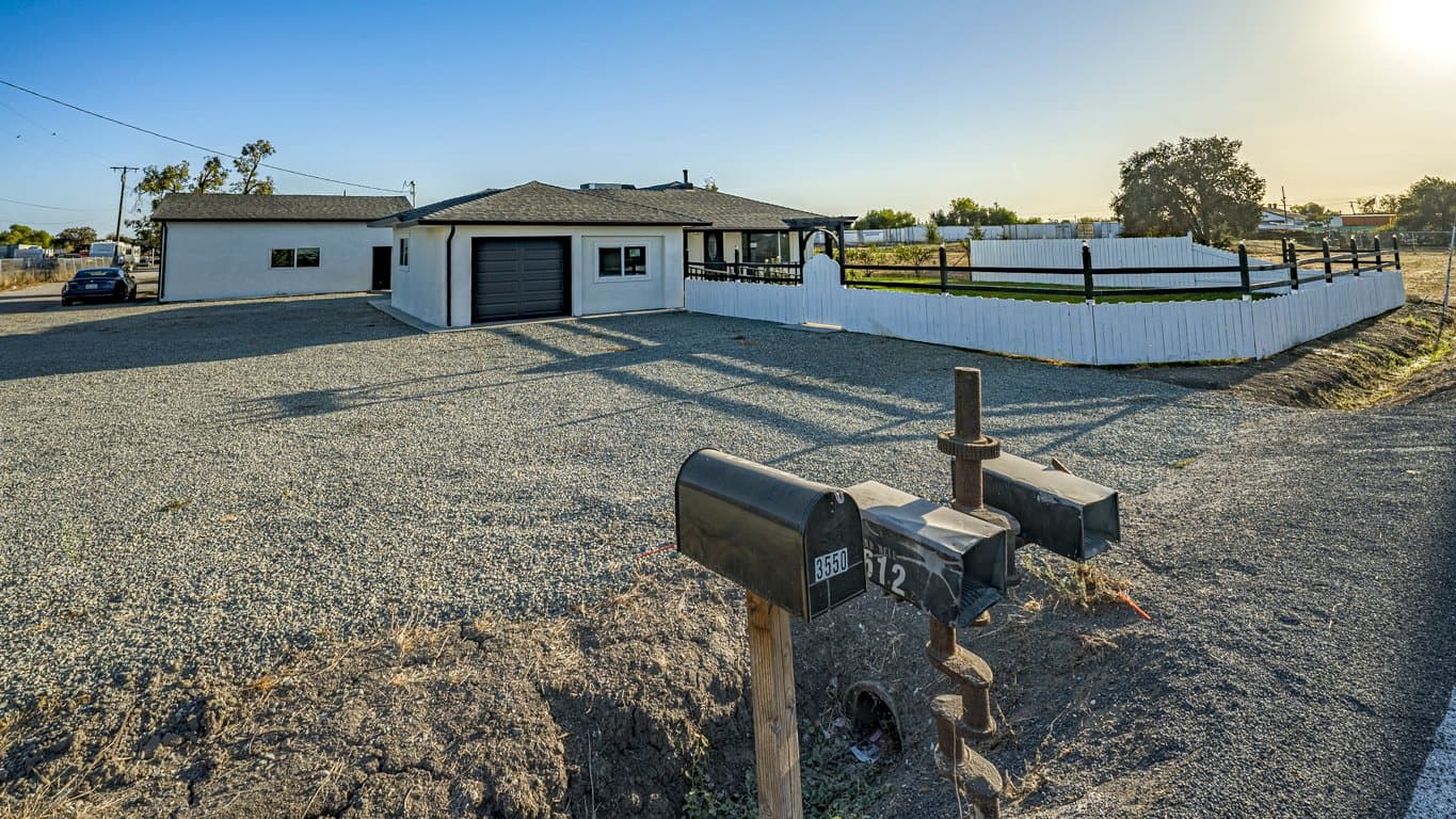 Stockton House: 3530 marfargoa drive