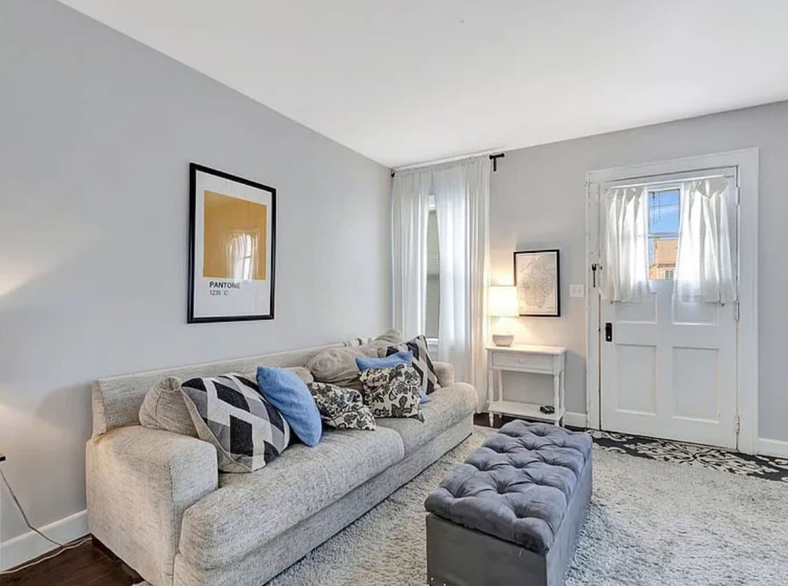 Cincinnati House: 6956 Silverton Ave