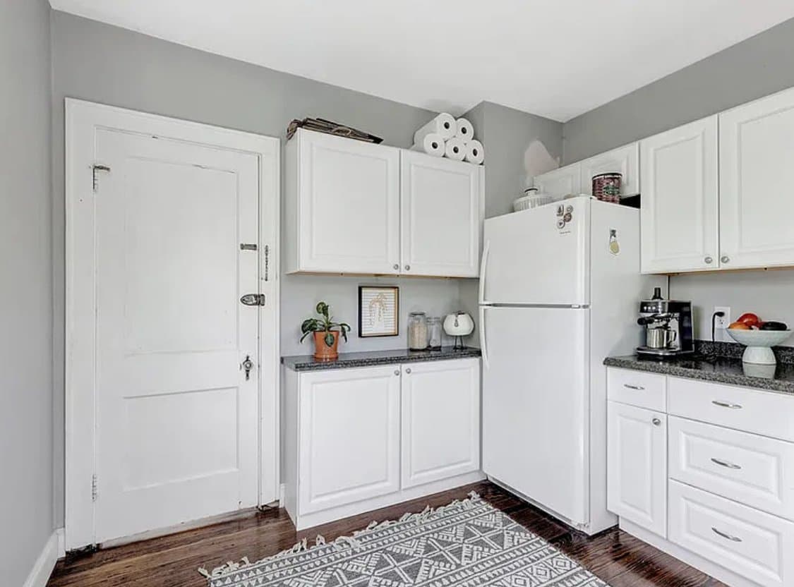 Cincinnati House: 6956 Silverton Ave