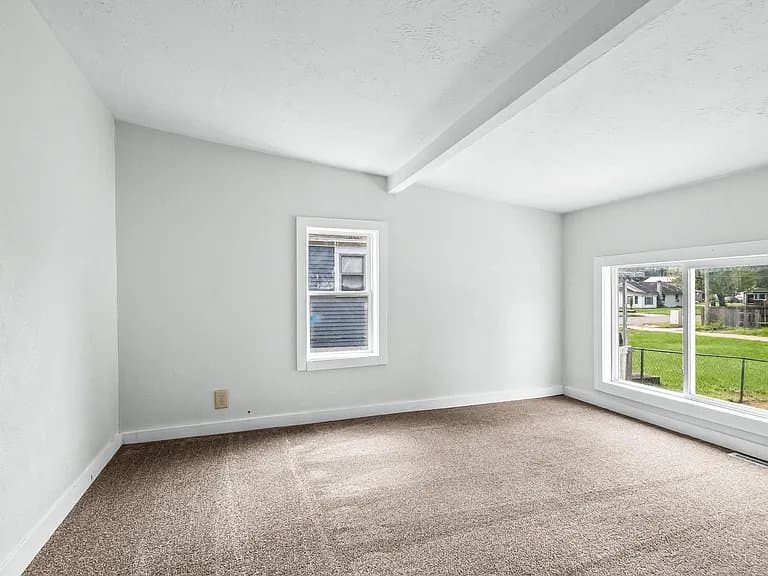Three Rivers House: 1115 S Main St