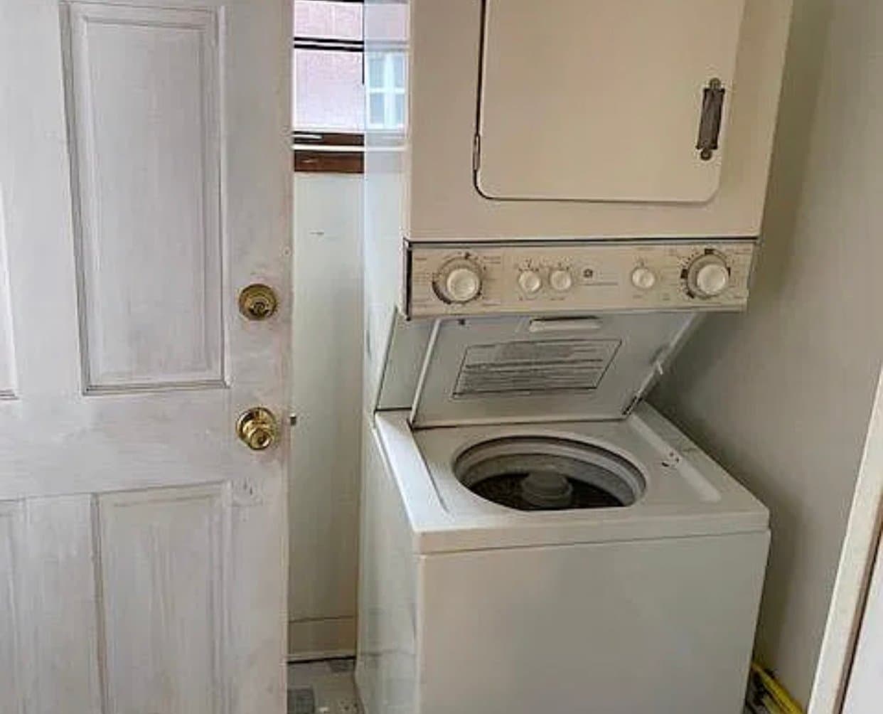 Baltimore House: 307 E 33rd St