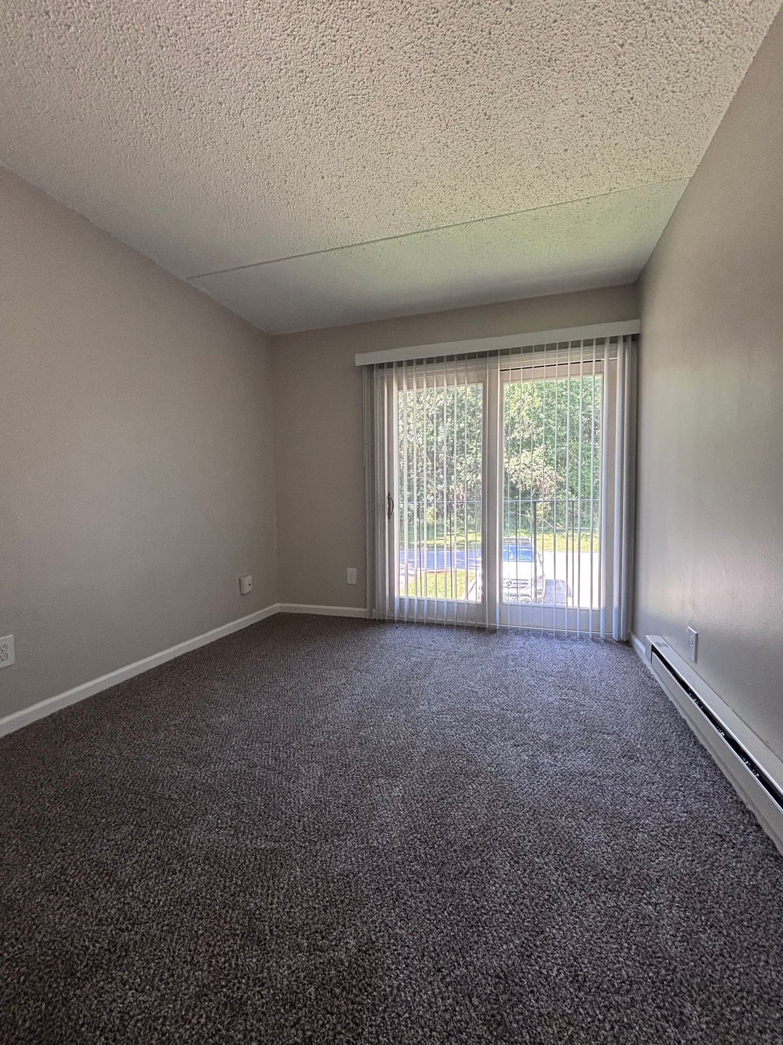 Akron Condo: 725 E Waterloo Rd