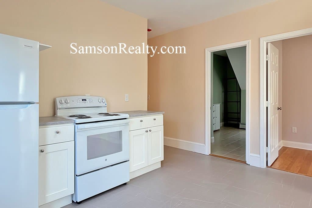 Pawtucket Condo: 84 Pidge
