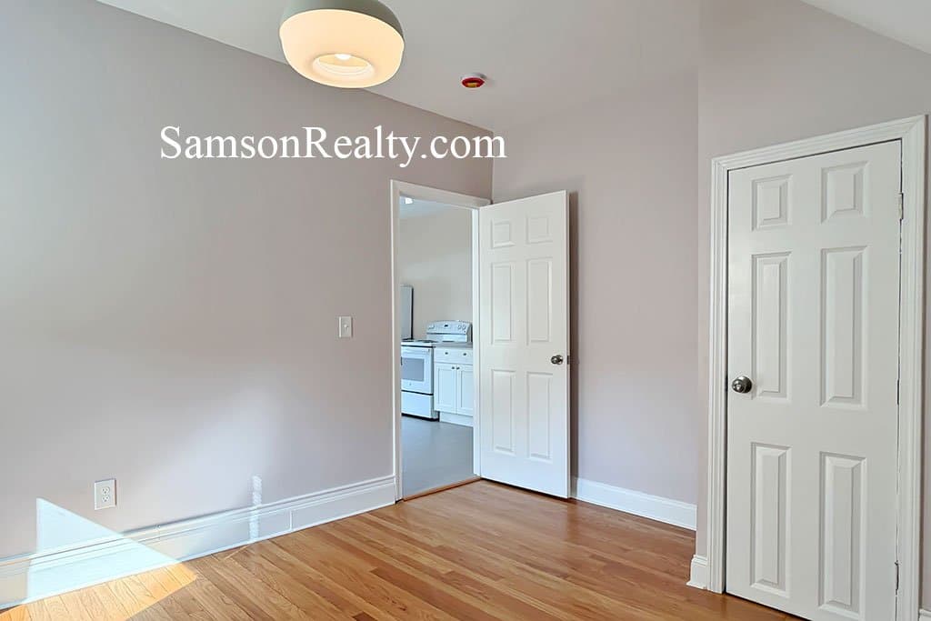 Pawtucket Condo: 84 Pidge