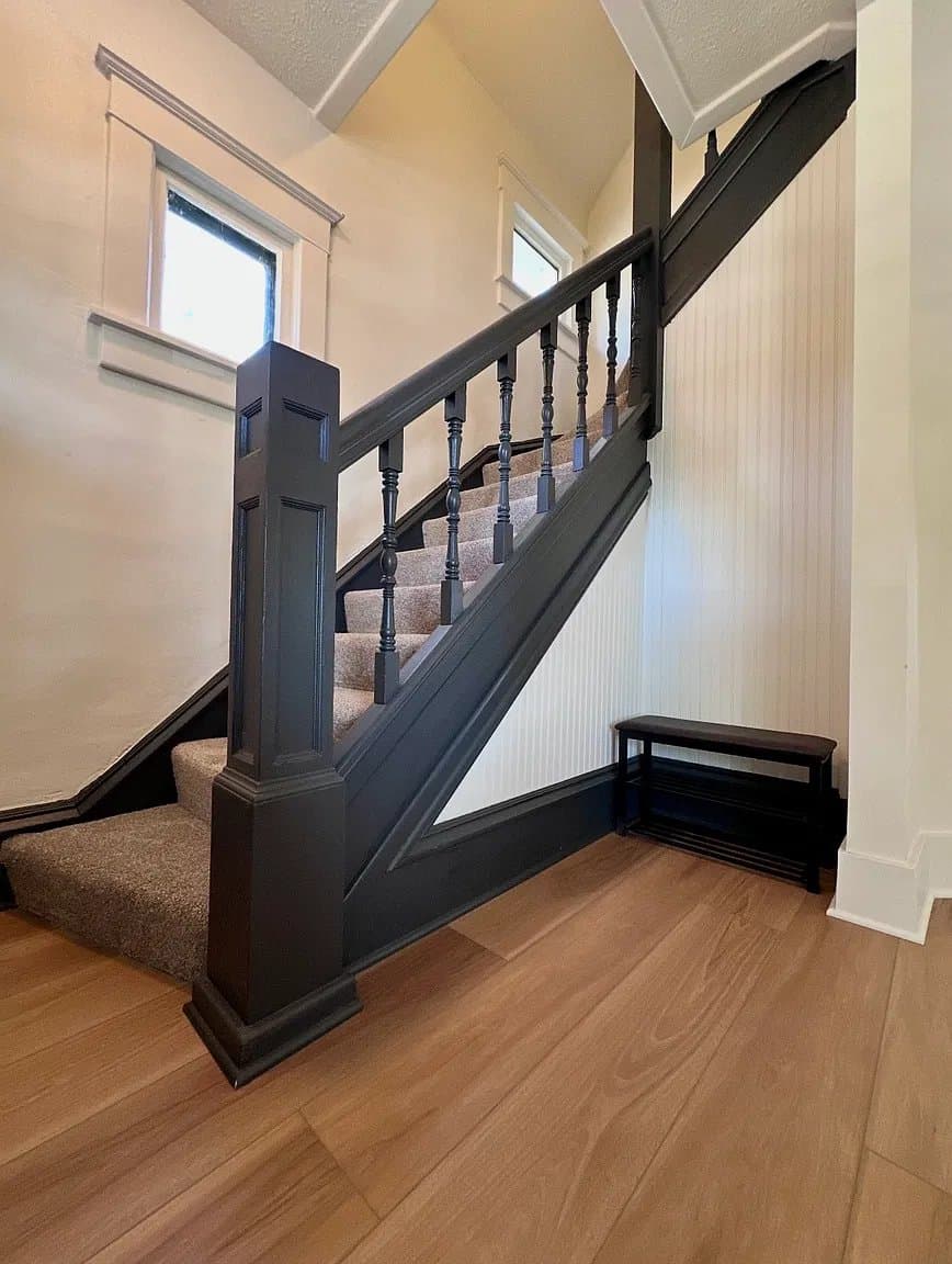 Omaha House: 3077 S 16th St