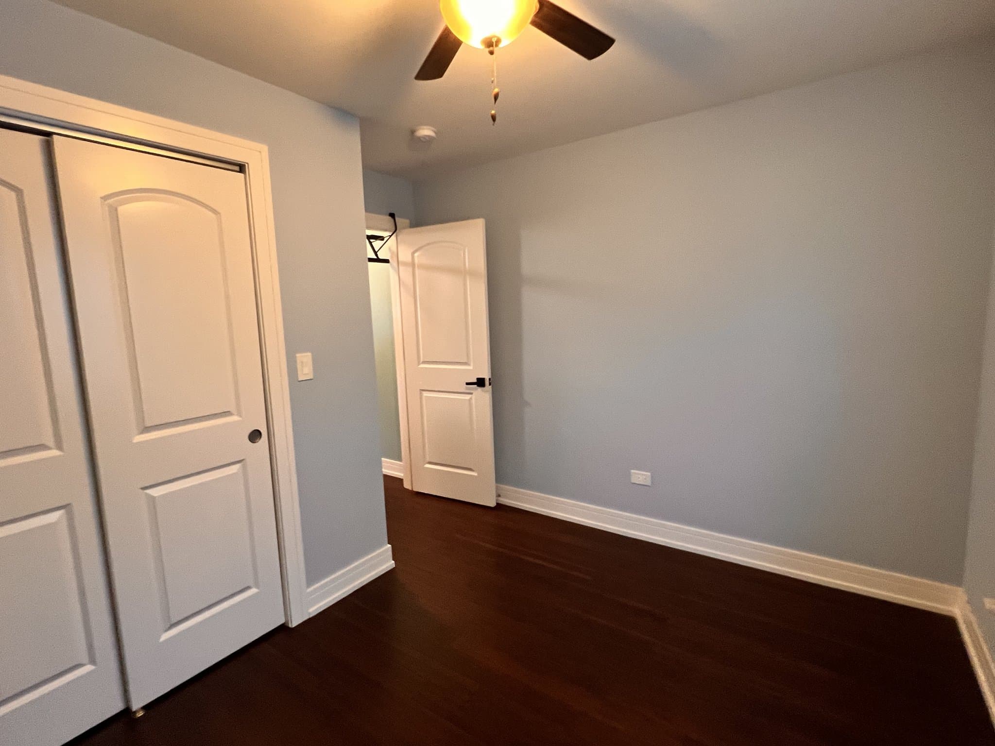 Chicago House: 1232 W 101st Pl