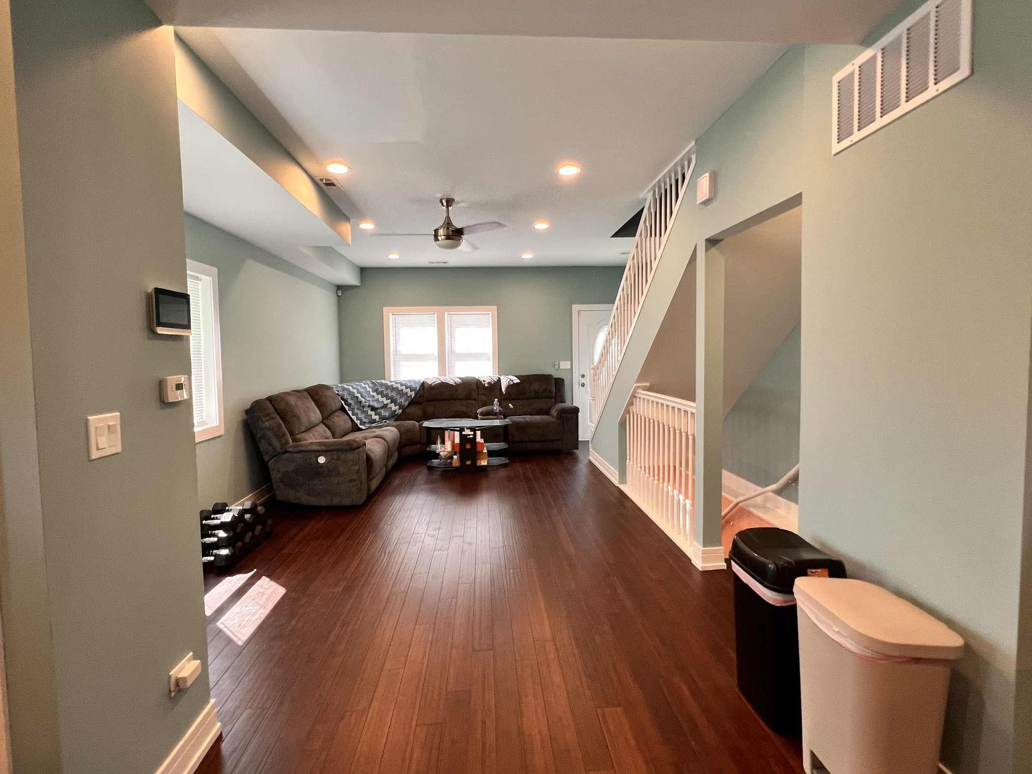 Chicago House: 1232 W 101st Pl