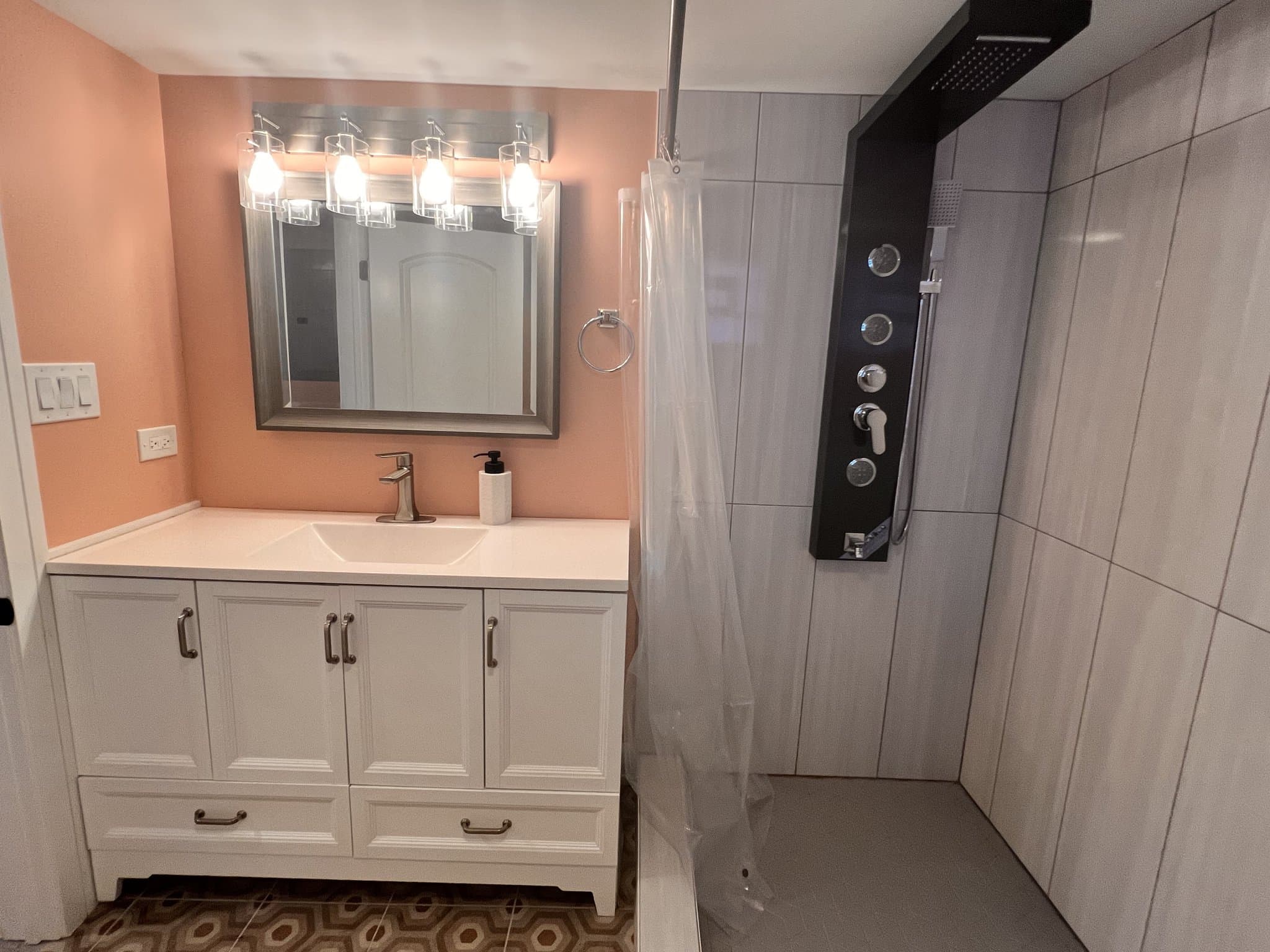 Chicago House: 1232 W 101st Pl