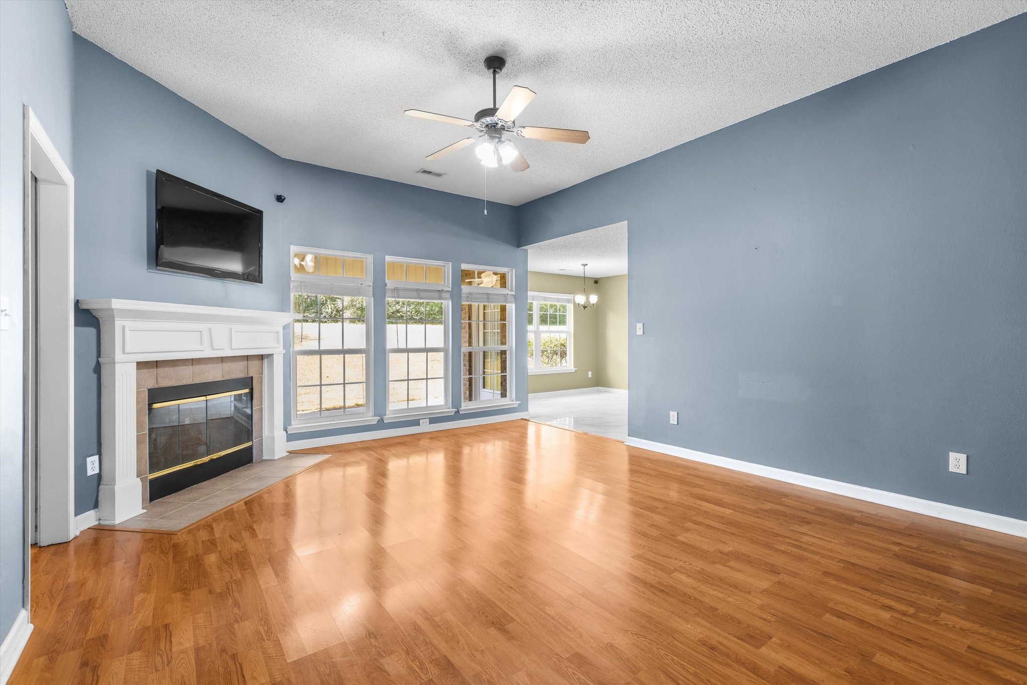 Madison House: 143 Potters Wheel NW