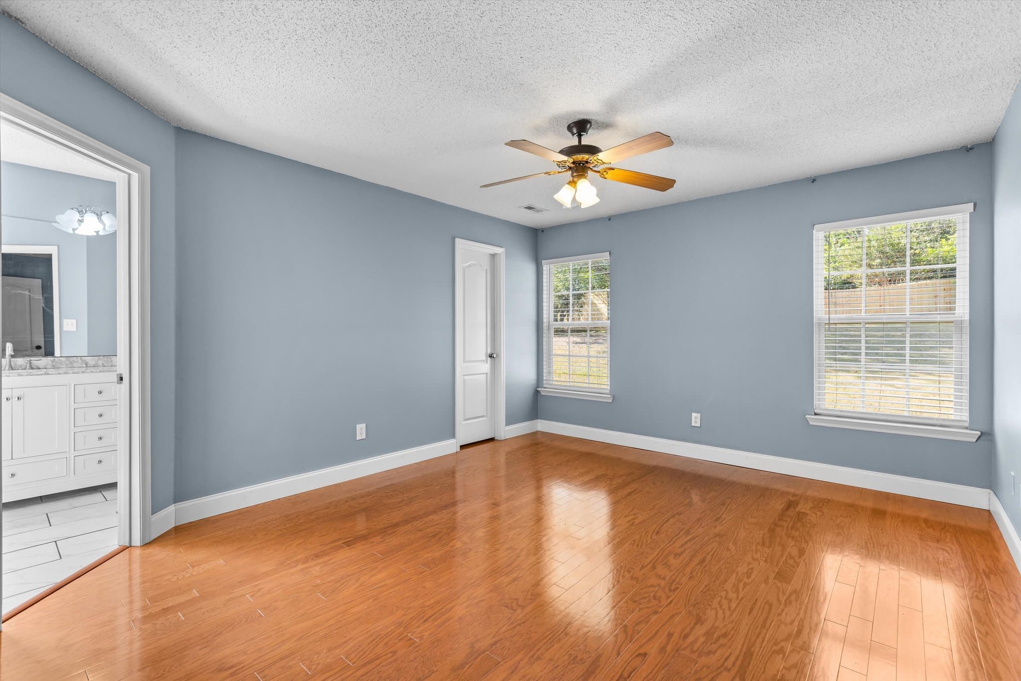 Madison House: 143 Potters Wheel NW