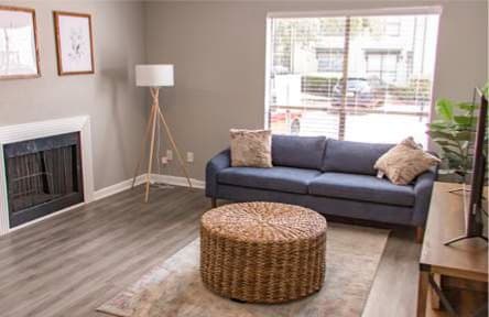 Houston Multiplex: WILCREST ARBOR TOWNHOMES 10901 Village Bend Ln