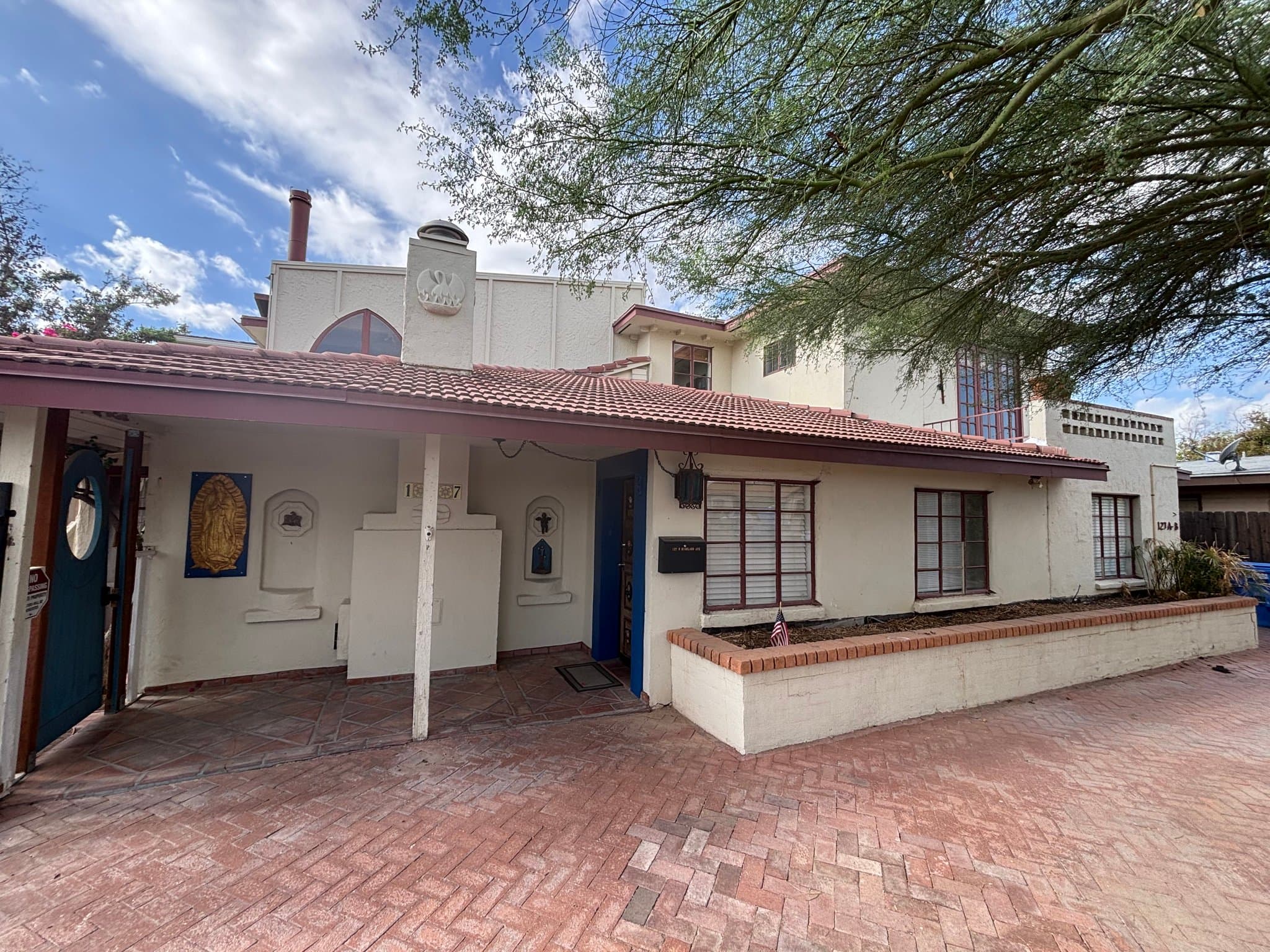 Phoenix Multiplex: 127 W Highland Ave