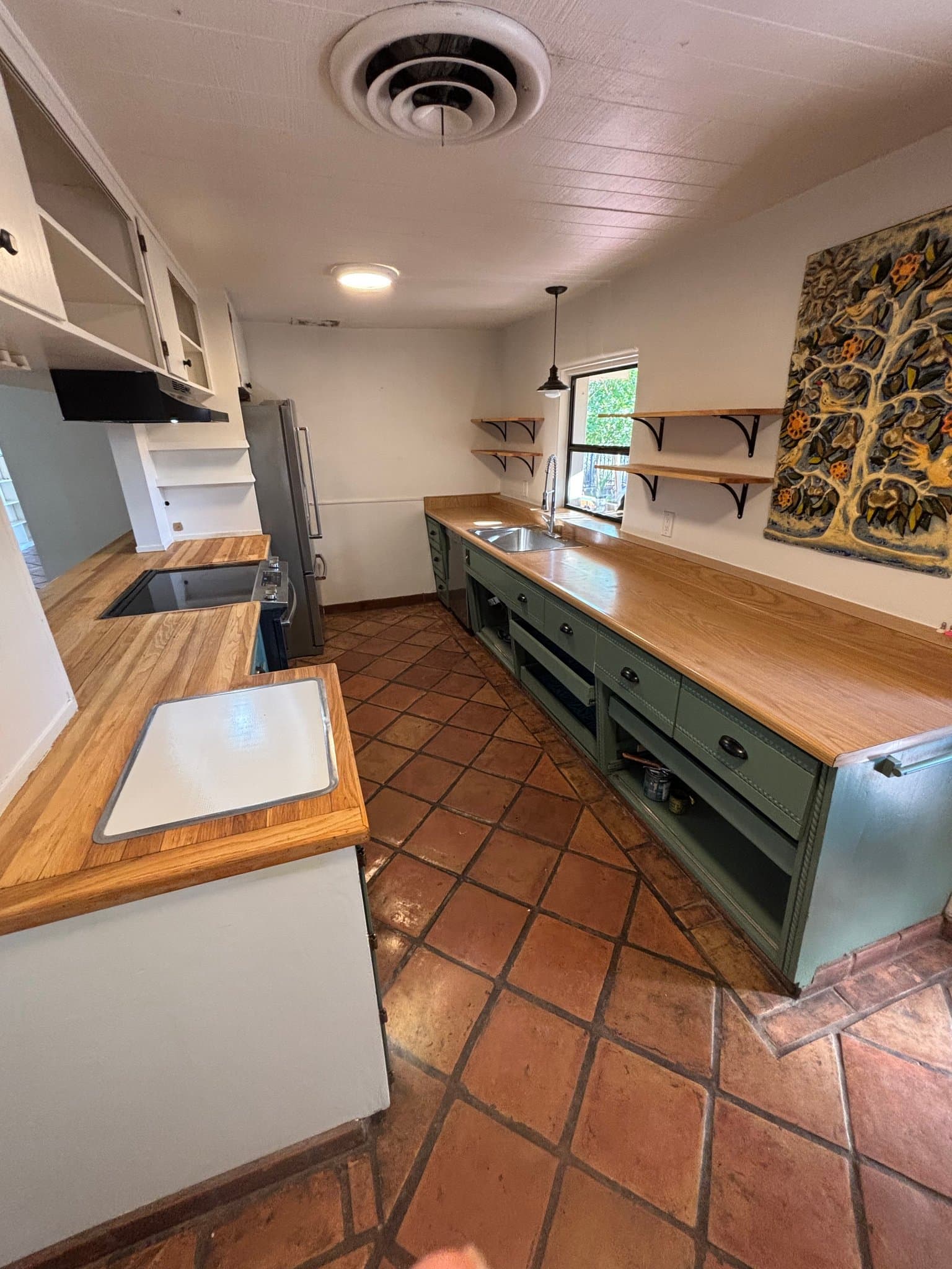 Phoenix Multiplex: 127 W Highland Ave