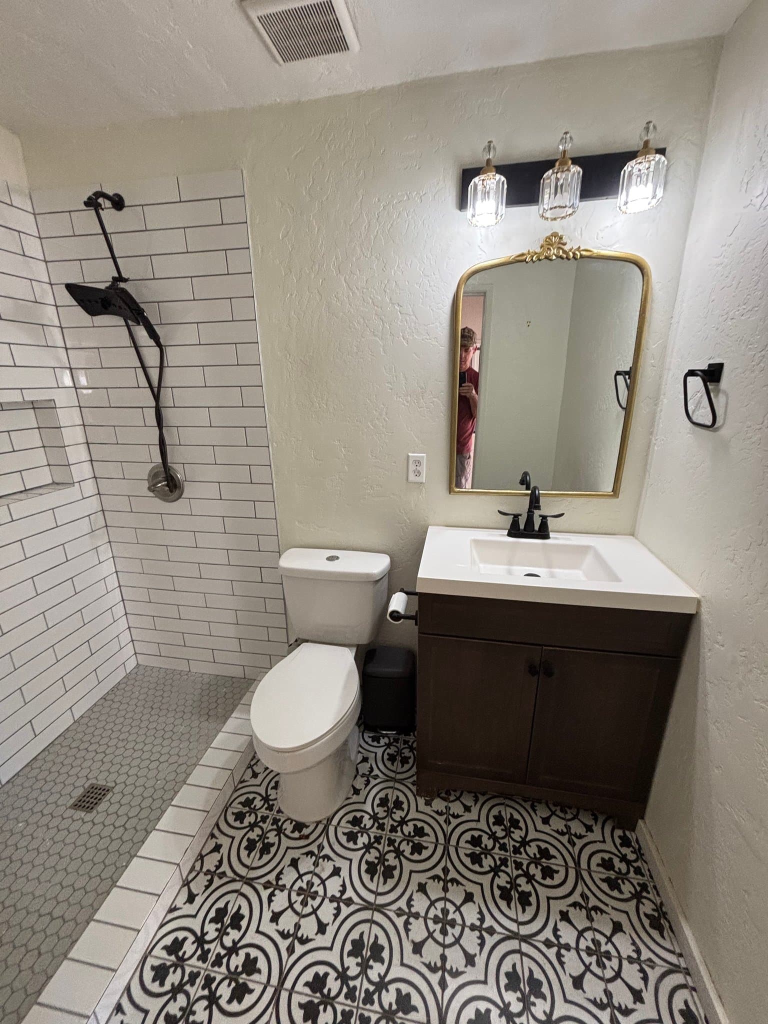 Phoenix Multiplex: 127 W Highland Ave