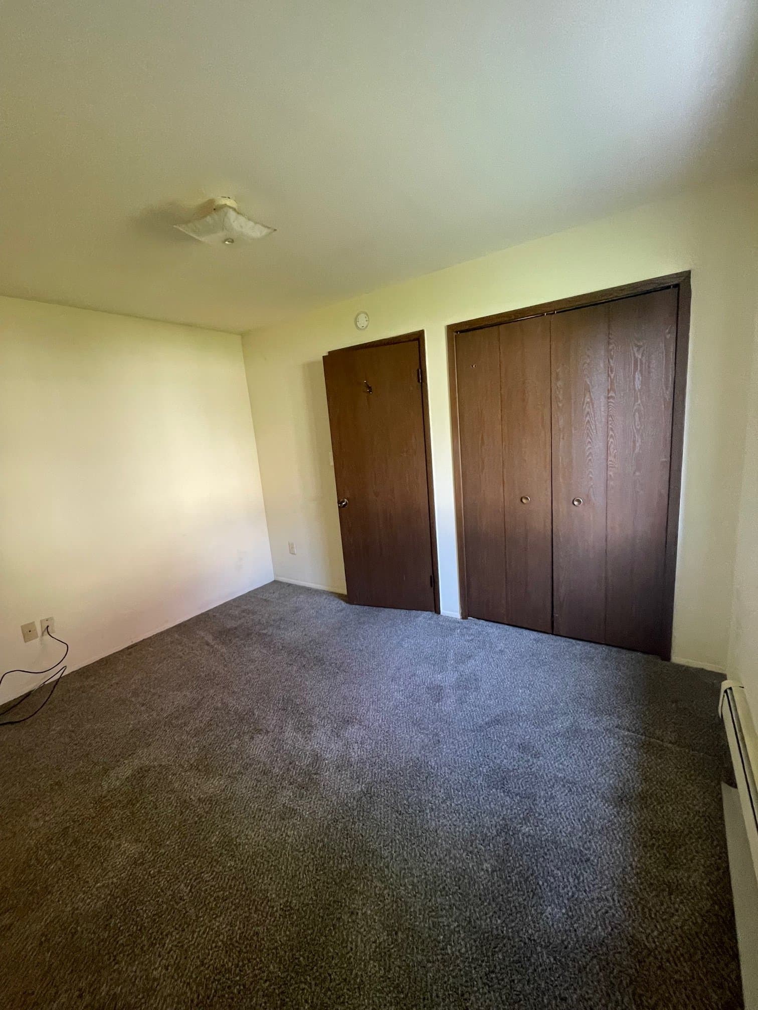 Roseville Condo: 30010 Utica Rd