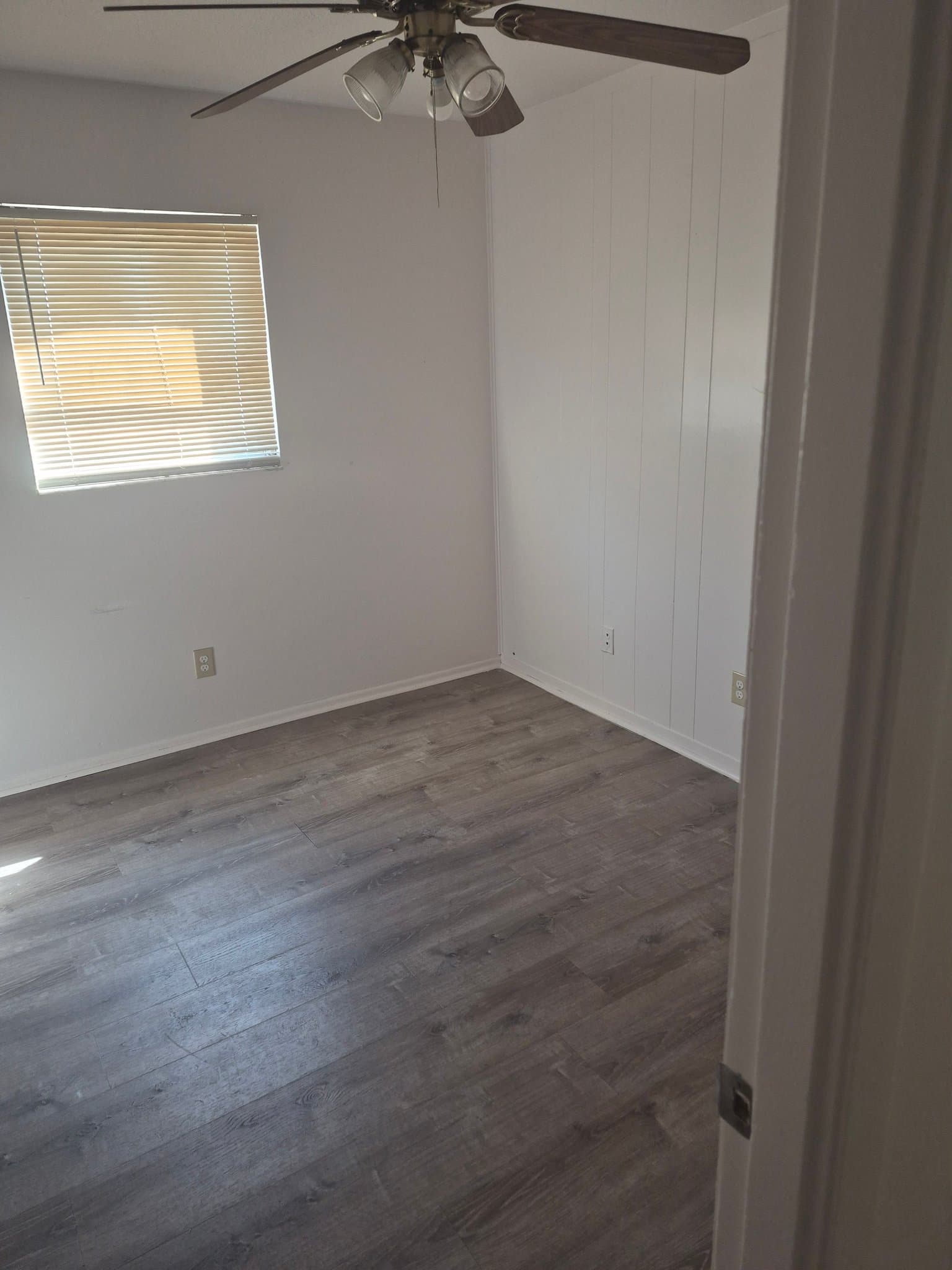 Bradenton House: 2304 Flamingo Blvd