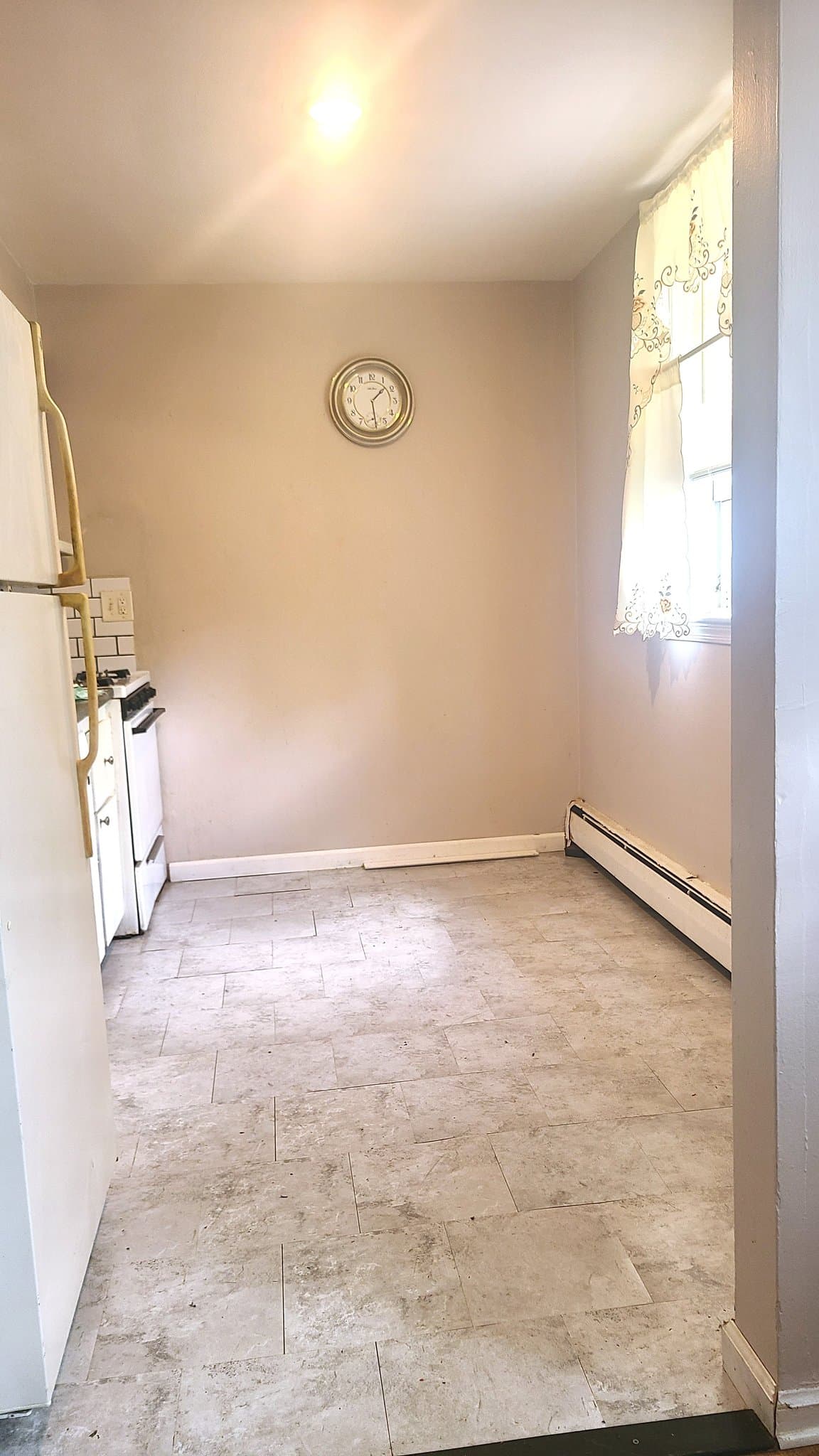 Irvington Apartment: 385 Stuyvesant Ave