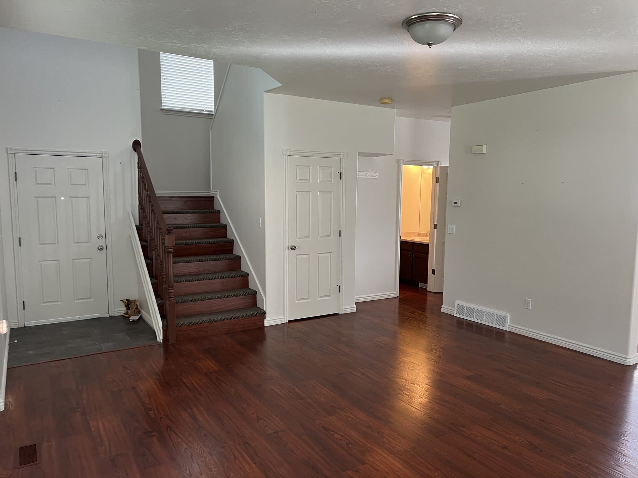 Provo House: 1367 E 1120 S