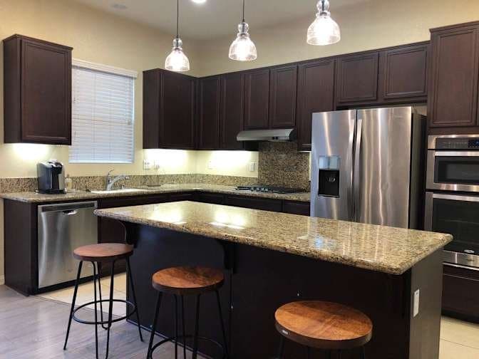 Chula Vista Single Room: 1375 Pershing Rd