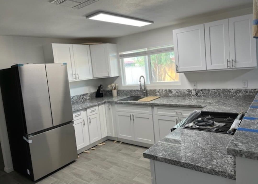 El Centro House: 1220 Driftwood Dr