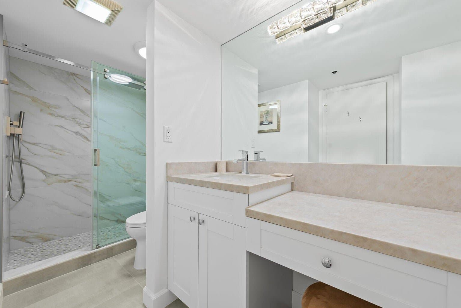 Highland Bch Condo: 3009 S Ocean Blvd