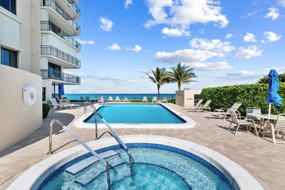 Highland Bch Condo: 3009 S Ocean Blvd