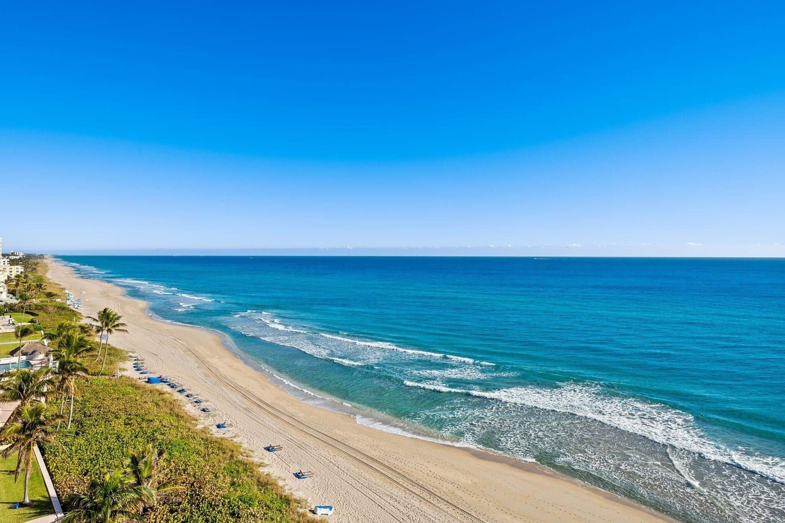 Highland Bch Condo: 3009 S Ocean Blvd