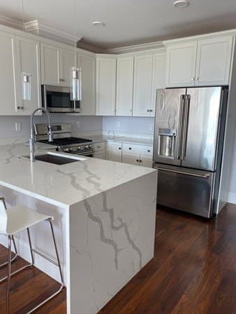 Medford Condo: 87 Medford Street