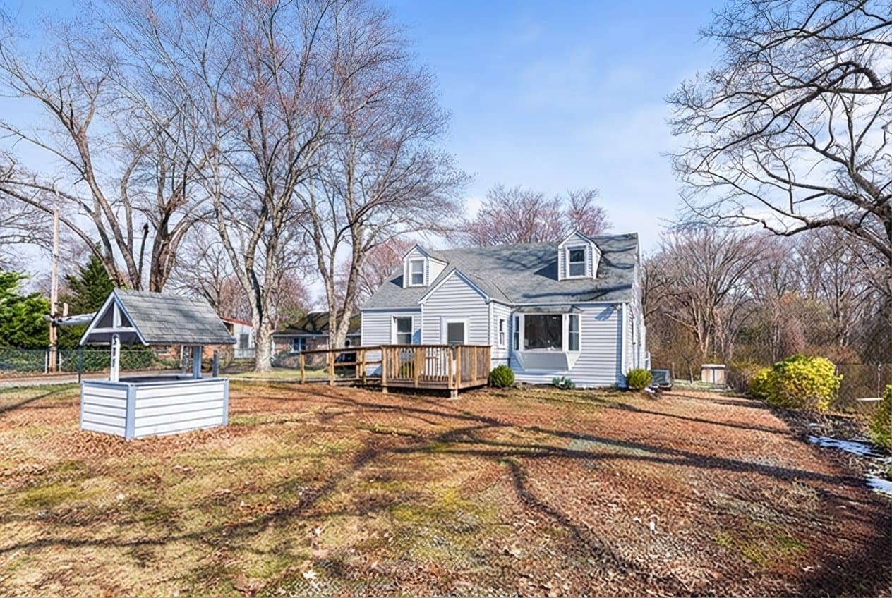 Accokeek House: 301 Bryan Point Rd