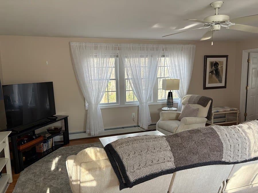 Kennebunk Apartment: 24 Lockwood Dr