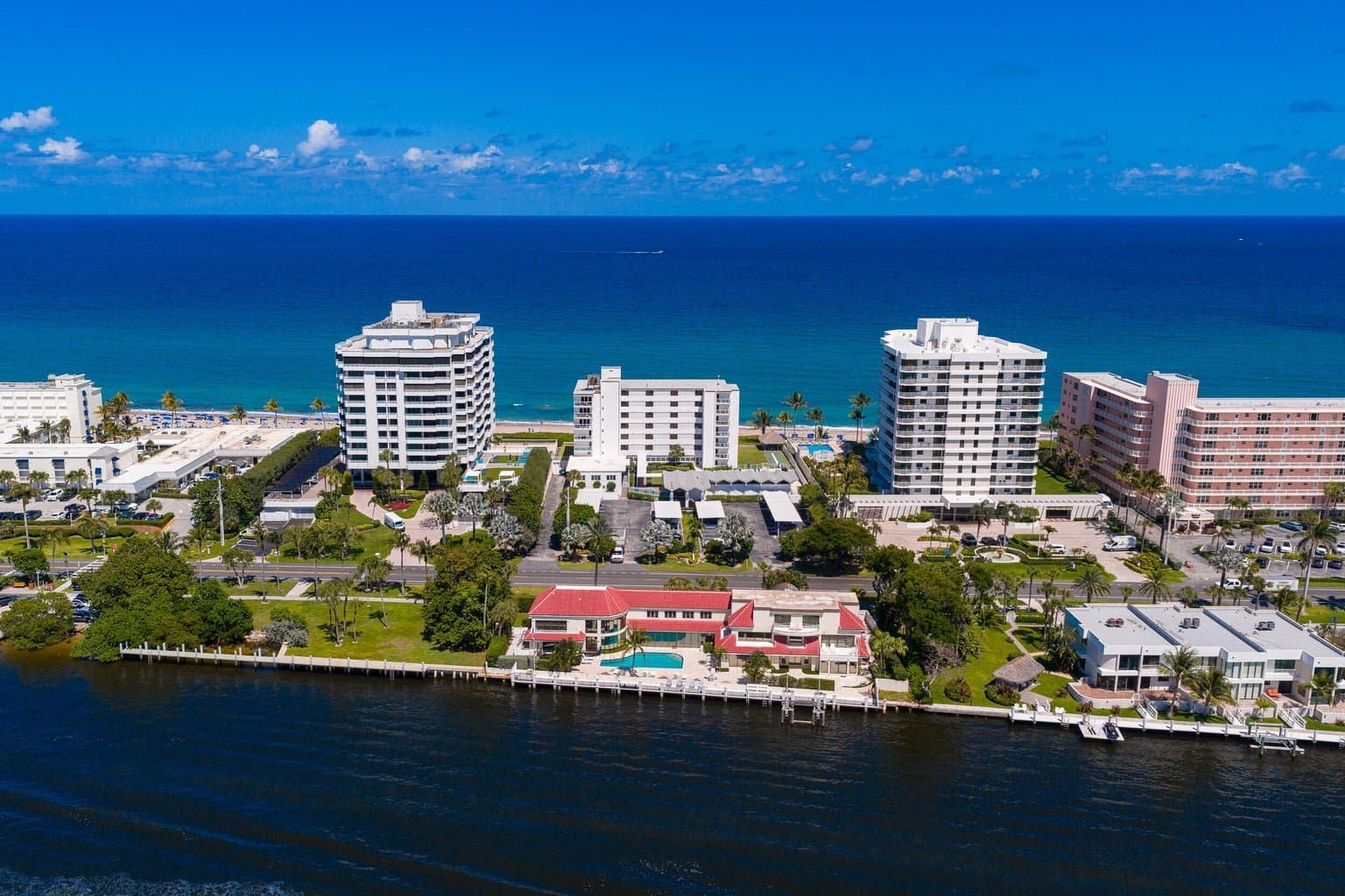 Highland Bch Condo: 2909 S Ocean Blvd