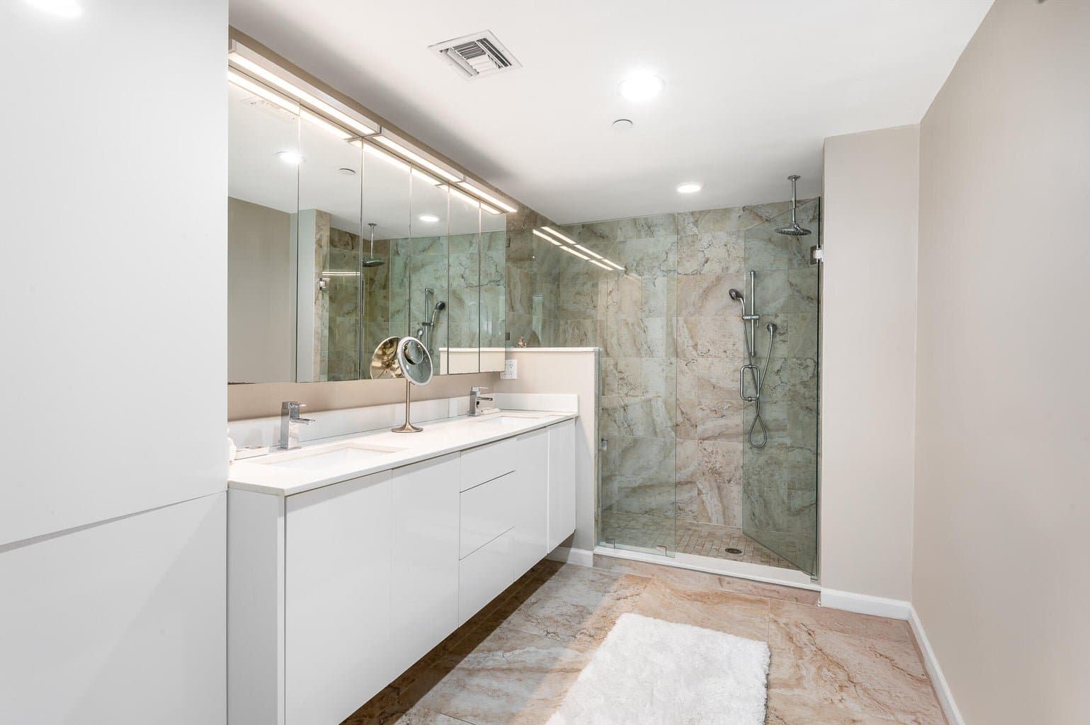 Highland Bch Condo: 2909 S Ocean Blvd