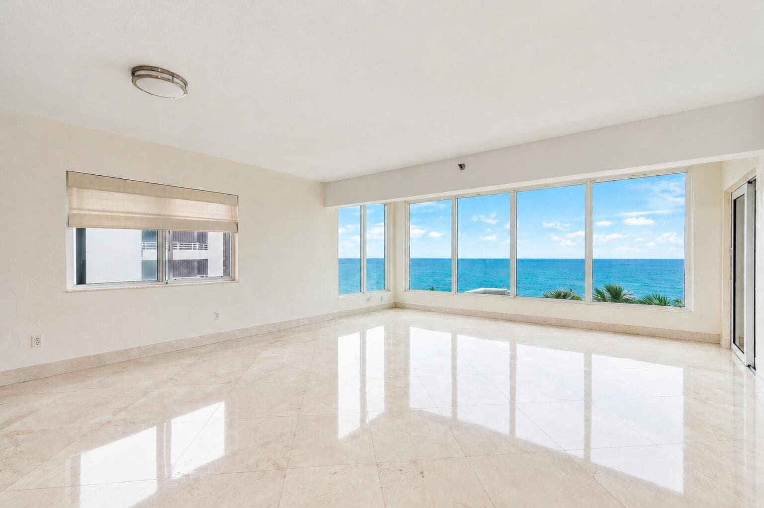 Highland Bch Condo: 2909 S Ocean Blvd