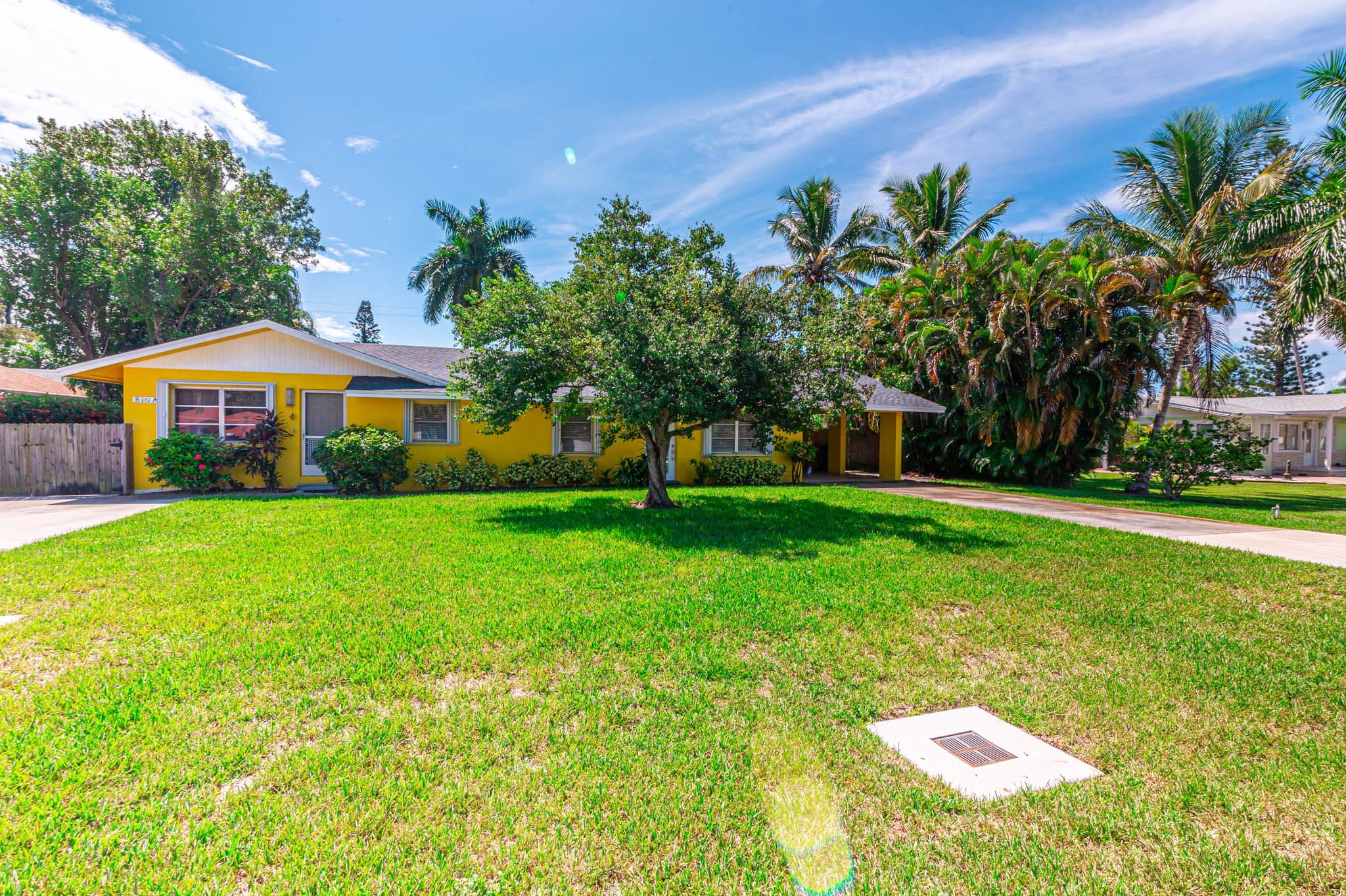 Naples Multiplex: 810 95th Ave N