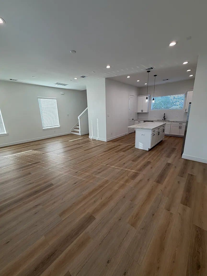 Houston Townhome: 3038 Live Oak St
