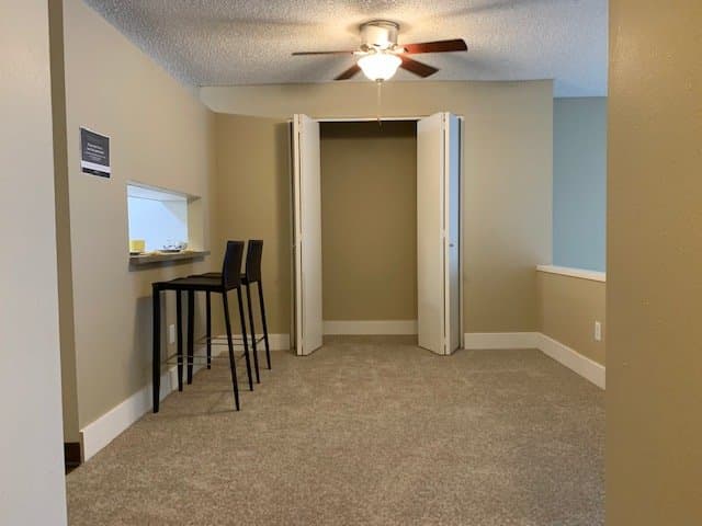Portland Apartment: 8585 SW Canyon Ln