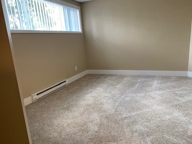 Portland Apartment: 8585 SW Canyon Ln