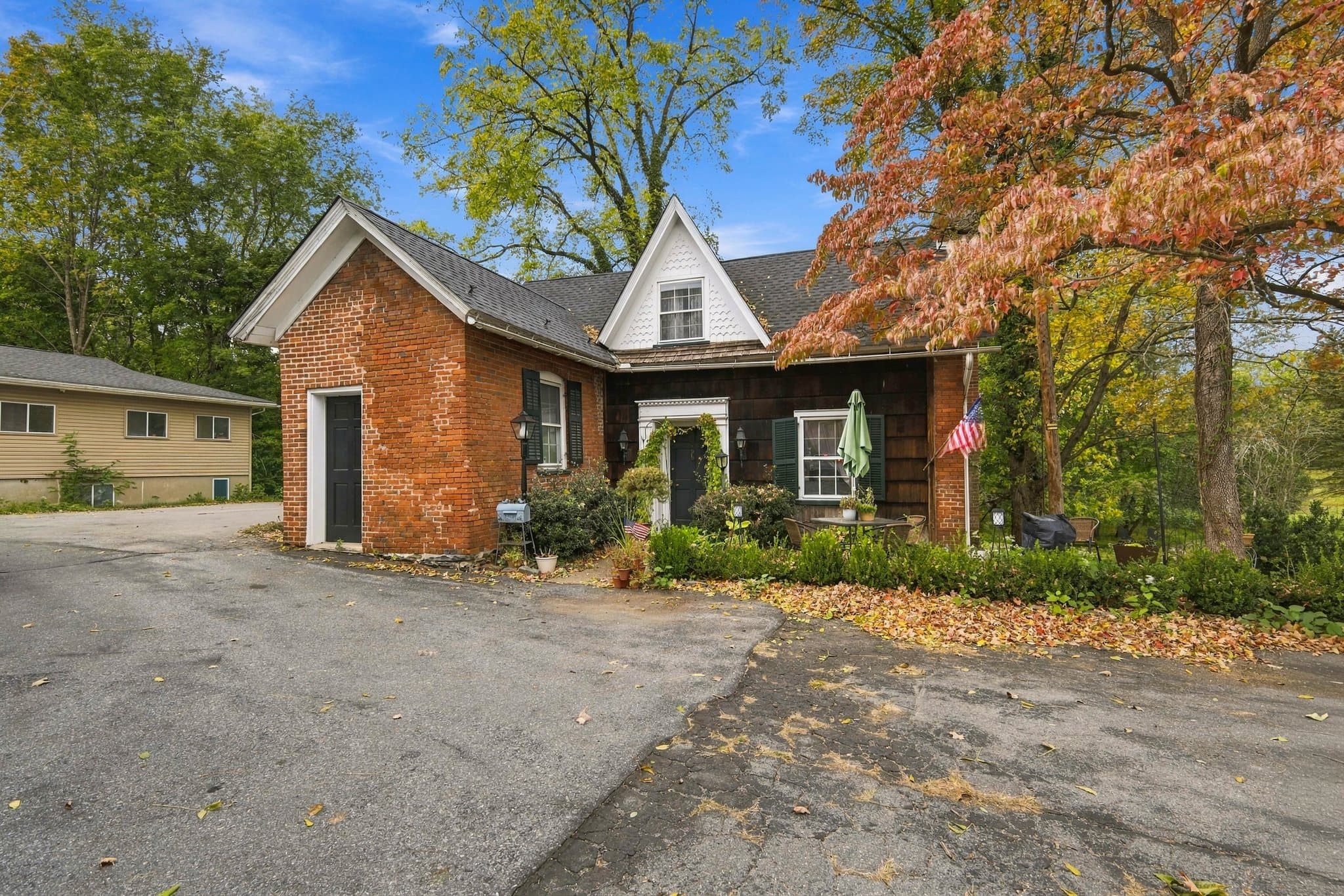 East Stroudsburg House: 186 Washington St