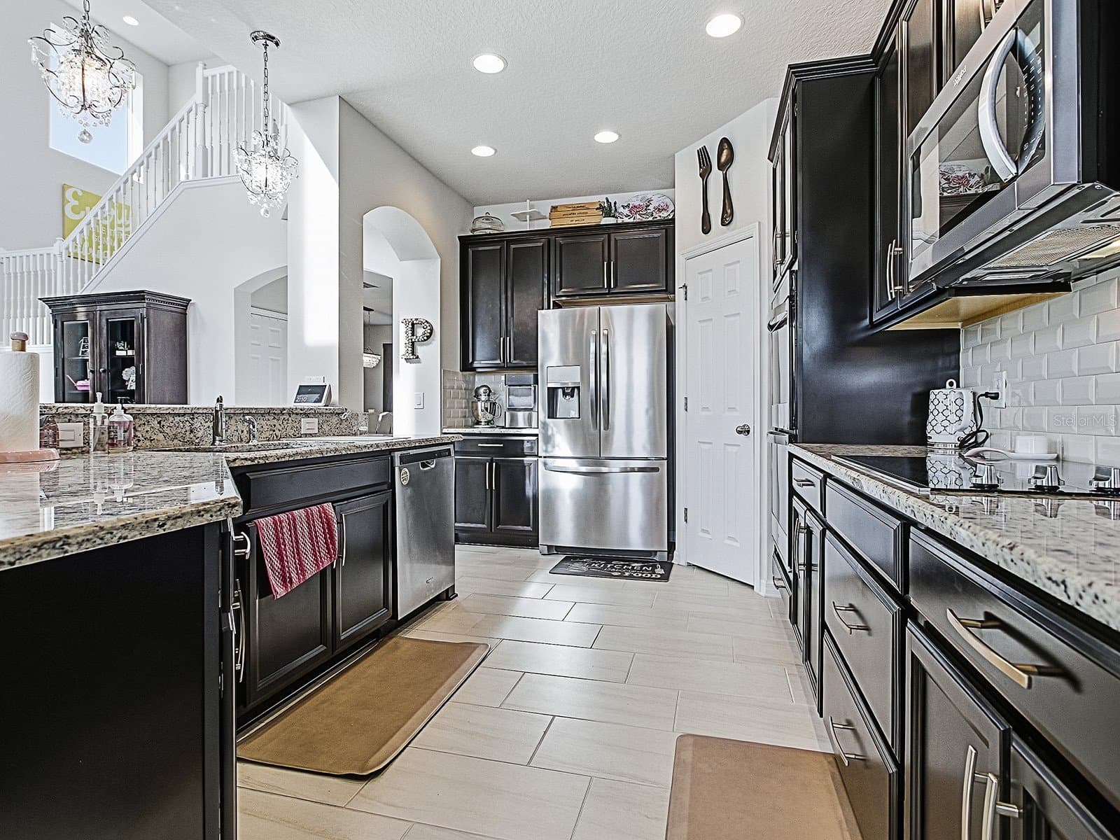Groveland House: 417 Blue Cypress Dr