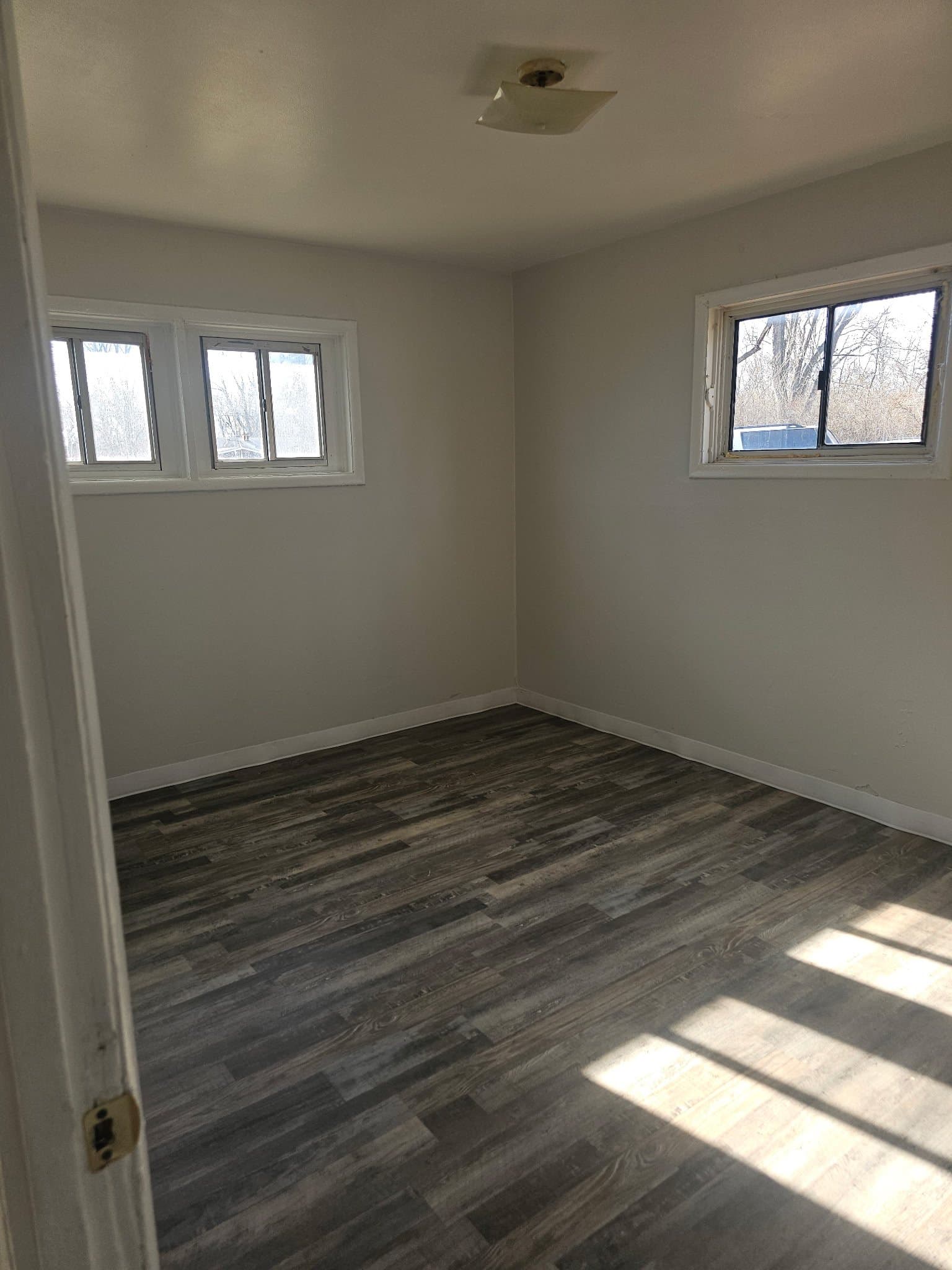 Cahokia House: 18 Violet Dr