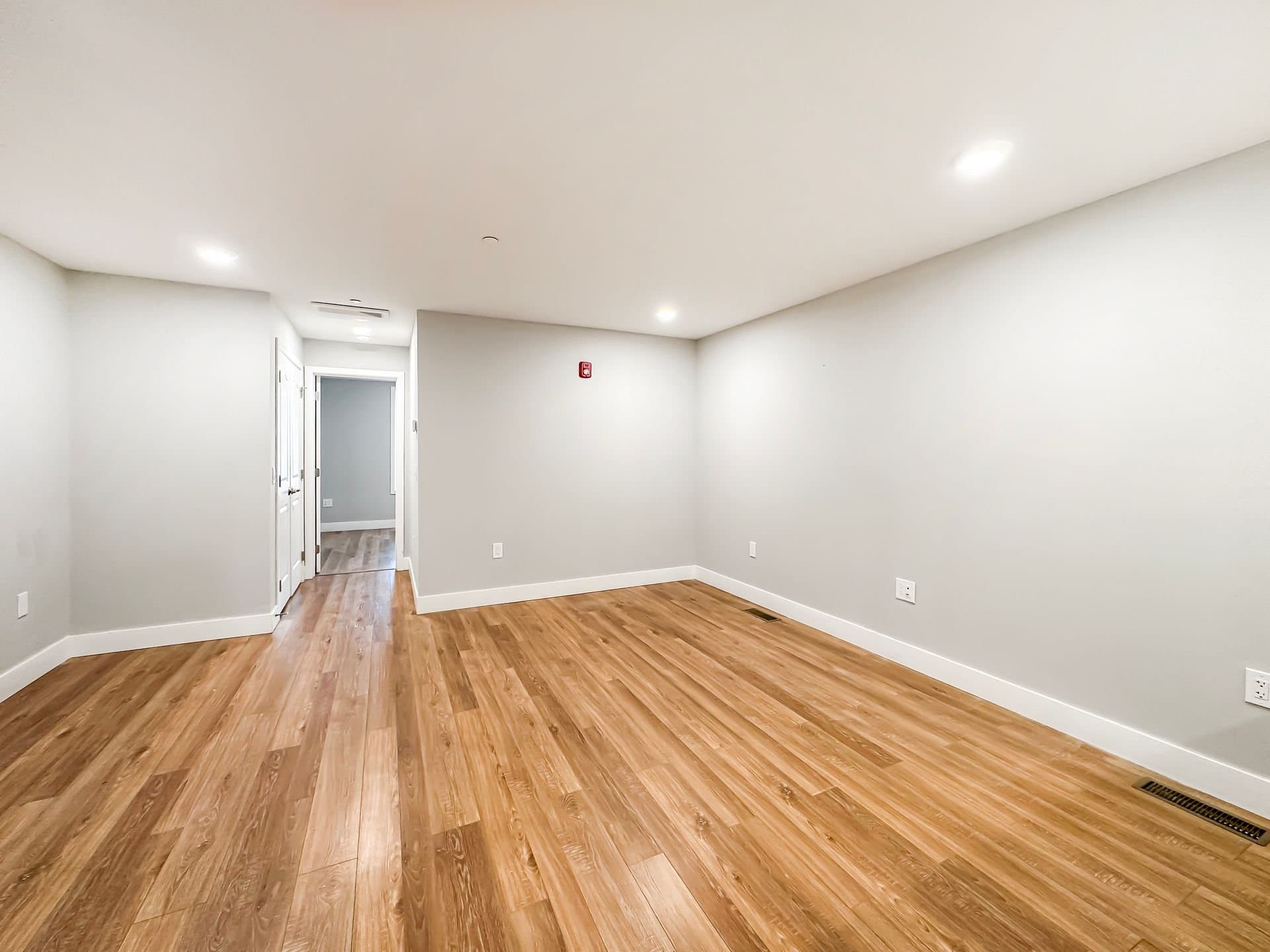 Philadelphia Apartment: 1623 W Venango St