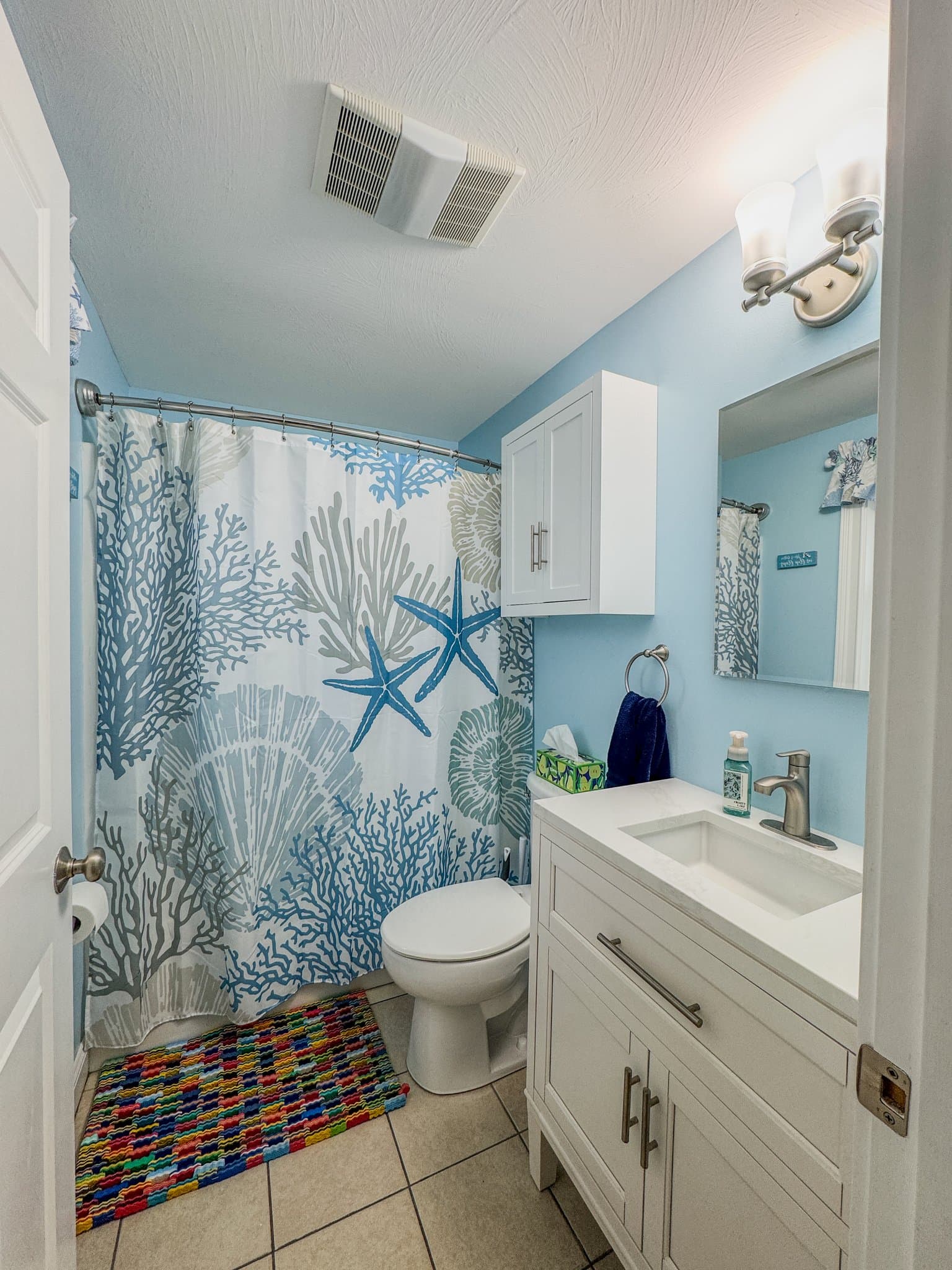 Hampton Condo: 18 Ocean Blvd
