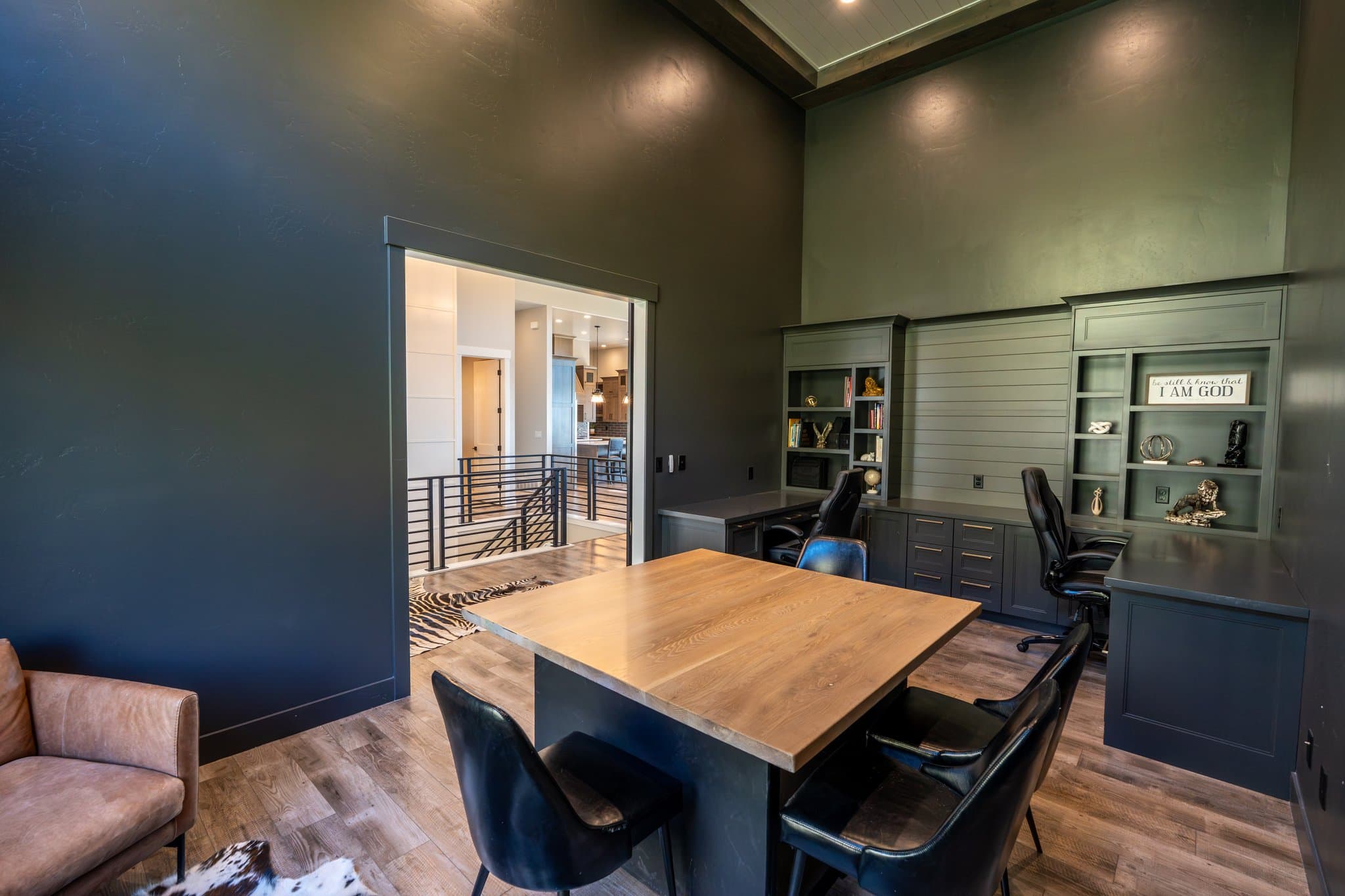 Pleasant View House: 4903 Pole Patch Dr