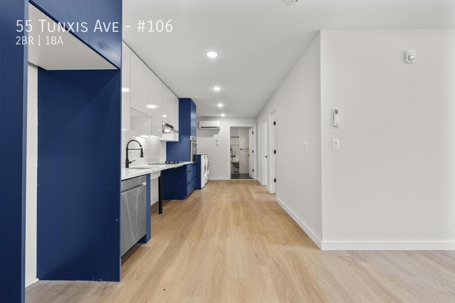 Bloomfield Apartment: 55 Tunxis Ave