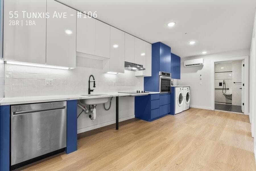 Bloomfield Apartment: 55 Tunxis Ave