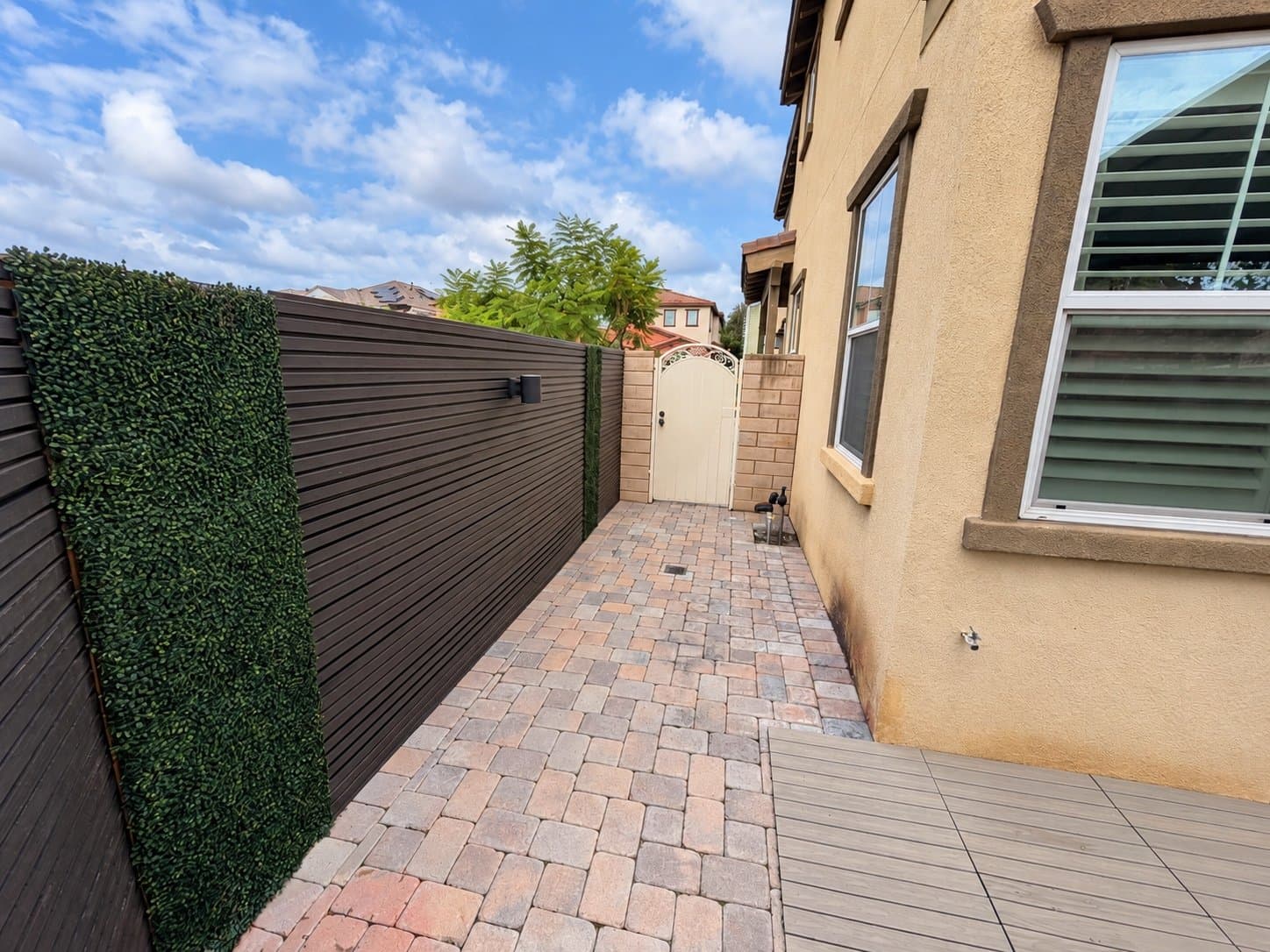 Fullerton House: 701 Tangelo Way