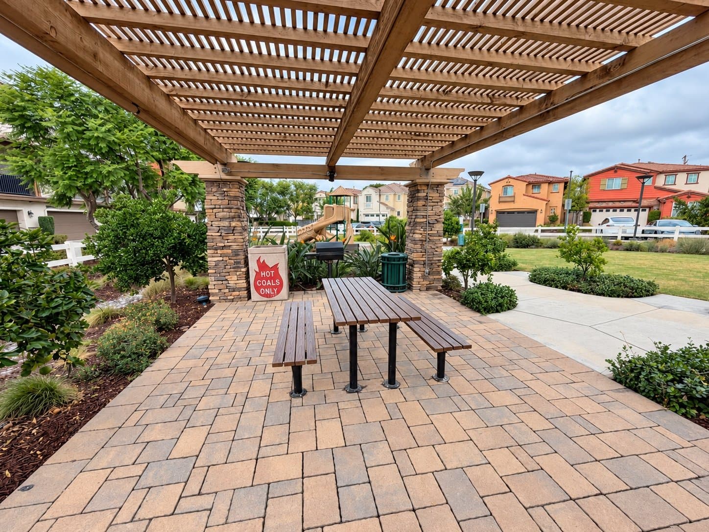 Fullerton House: 701 Tangelo Way