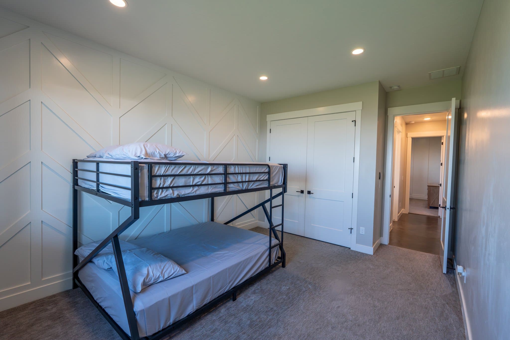 Pleasant View House: 4903 Pole Patch Dr