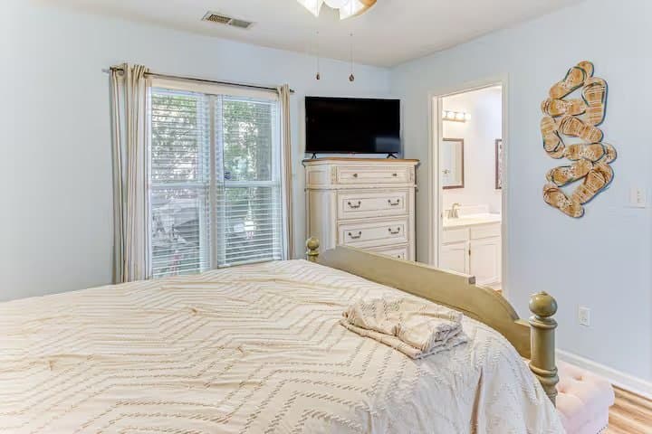 North Myrtle Beach House: 926 Tiffany Ln